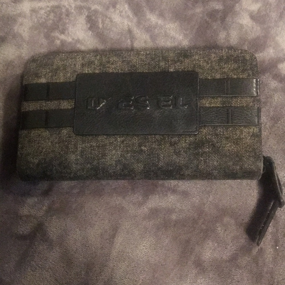 Women’s Diesel Wallet - NWOT